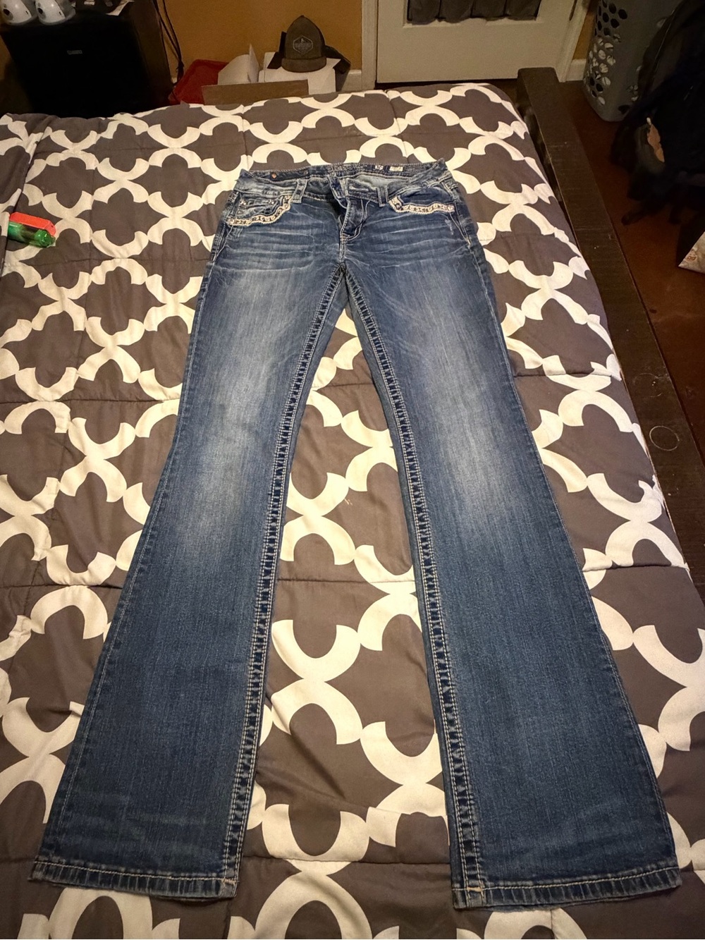 Miss Me Women's Dark Blue Bootcut Jeans with Faded Finish